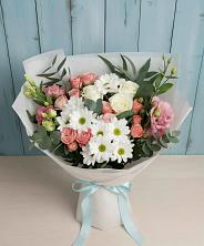 Букет цветов из:  Розы, Лизиантусы и Хризантемы в Петровское