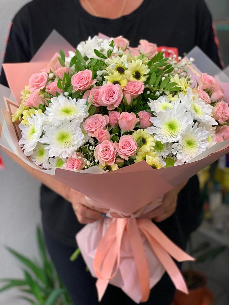 Букет цветов из: Розы и Хризантемы в Петровское