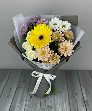 Букет цветов из:  Розы, Герберы и Хризантемы в Петровское